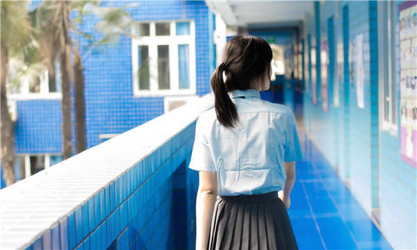 高要如何找到一个可以帮助我生孩子的女人？